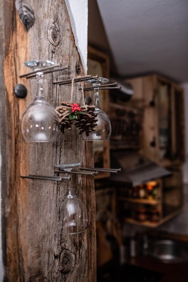 Rustic Home Tara Kaludjerske Bare Exterior photo